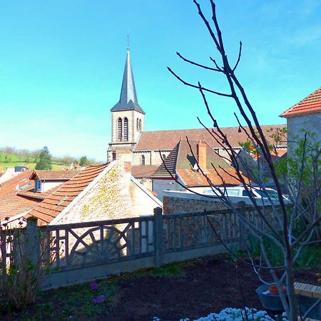 Charmante Maison Familiale Avec Cour Fermee, Proche Randonnees Et Sites Naturels - Fr-1-489-277 Villa Arfeuilles Exterior photo